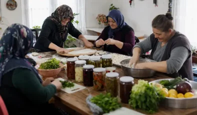 Ev Hanımlarına Devlet Desteği 2026 (Geri Ödemesiz Yardımlar ve Başvuru Rehberi)